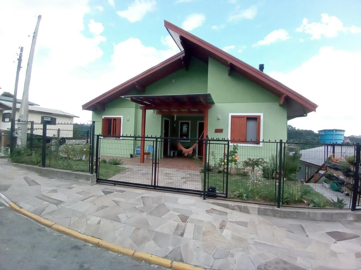 Aconchego Da Carol Apartment Грамаду Екстериор снимка